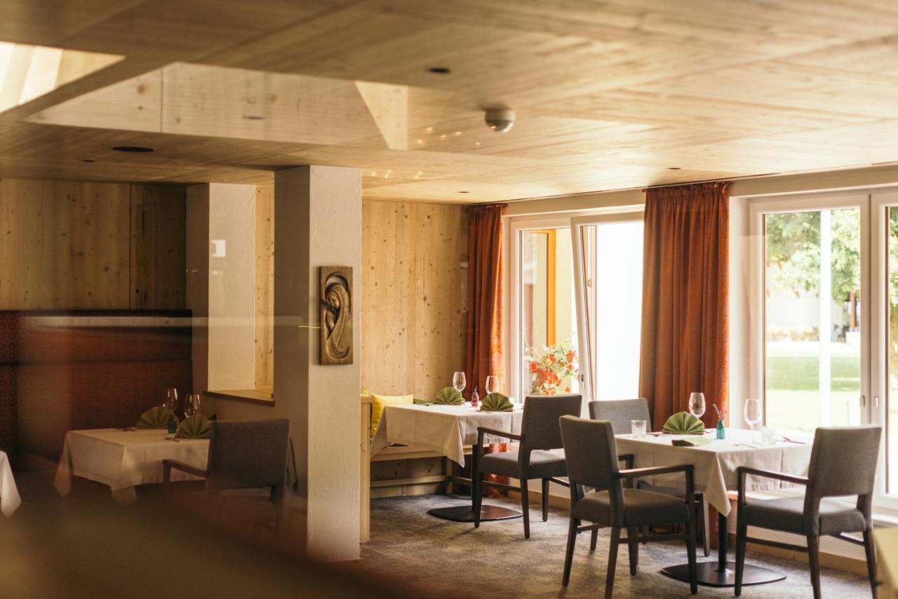 Gartenhotel Linde 4 Sterne Superior Ried im Oberinntal Zewnętrze zdjęcie